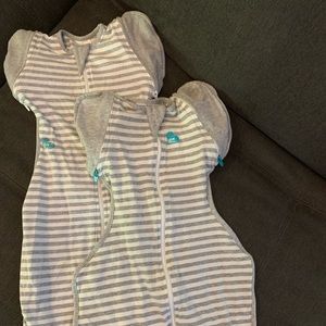 Lovetodream swaddles sized medium. Two swaddles!